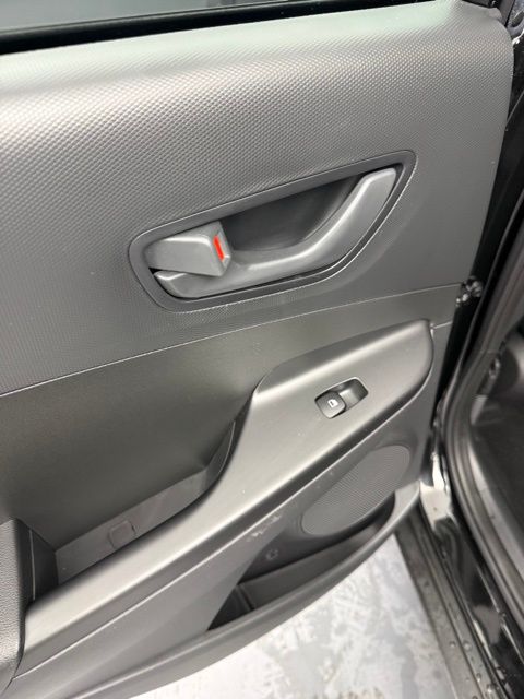 2023 Hyundai Kona SEL photo 41
