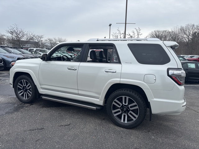 2022 Toyota 4Runner Limited photo 3