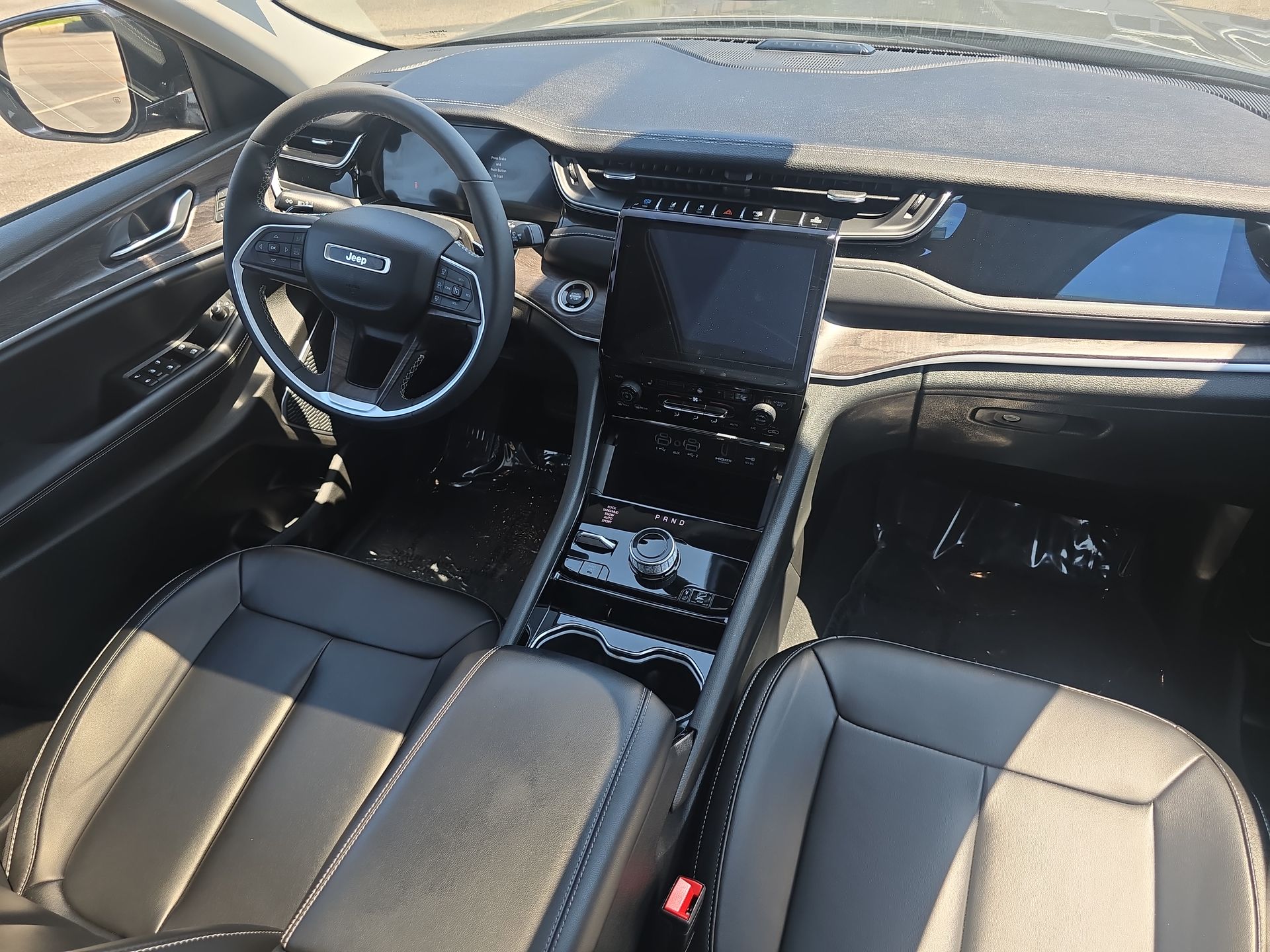 2023 Jeep Cherokee Base photo 62