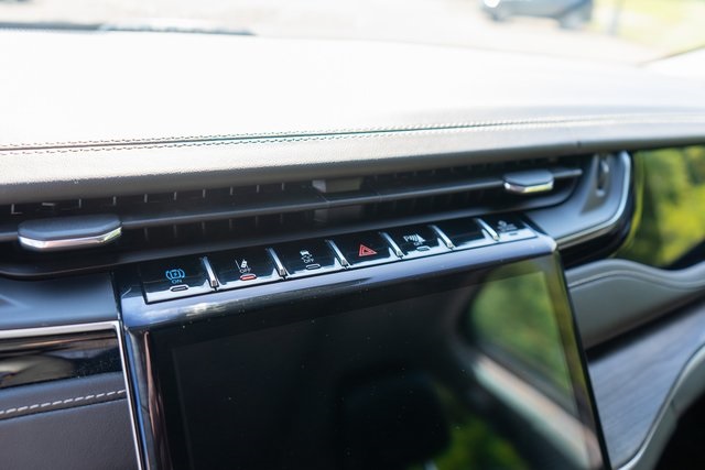 2023 Jeep Cherokee 4xe photo 15