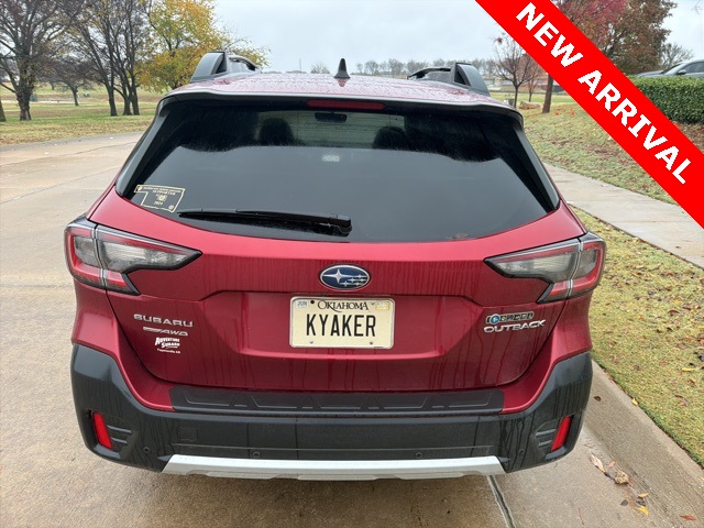 2021 Subaru Outback Limited photo 4