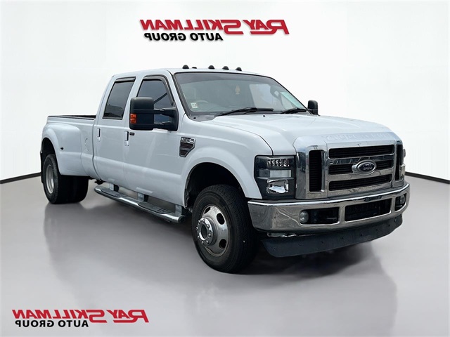 2008 Ford F-350 Super Duty XL's photo
