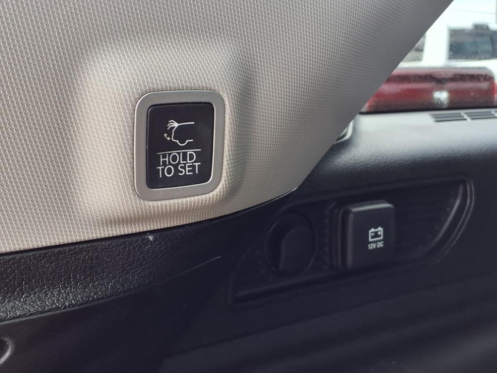 2023 Jeep Cherokee Base photo 12