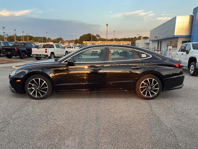 2021 Hyundai Sonata Limited photo 4