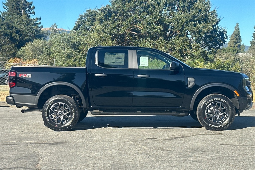 2024 Ford Ranger XLT photo 3