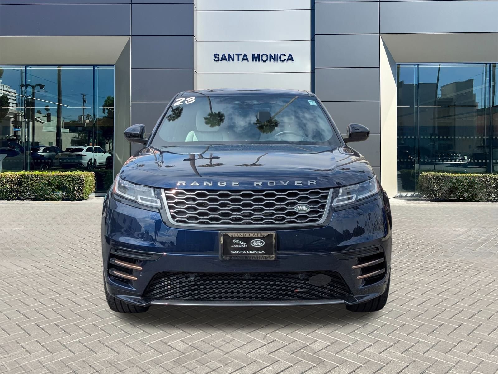 2023 Land Rover Range Rover Velar R-Dynamic S photo 2