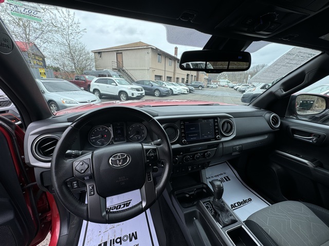 2021 Toyota Tacoma TRD Off-Road photo 14