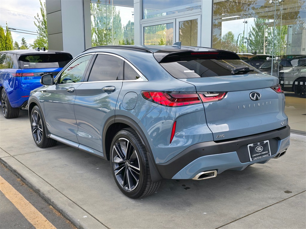 2022 Infiniti QX55 Essential photo 5