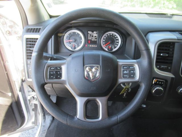 2024 Ram 1500 Classic SLT photo 19