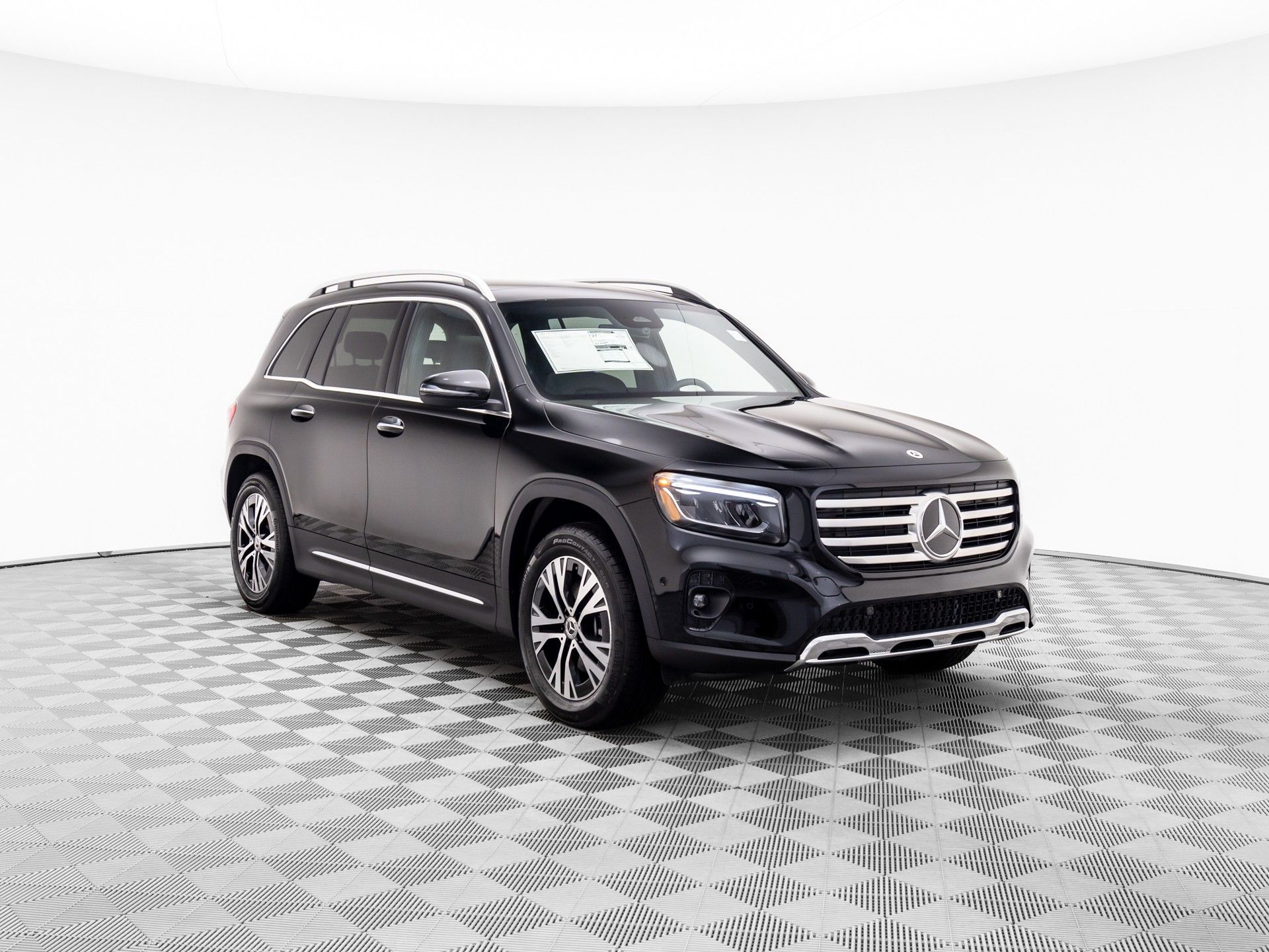 2025 Mercedes Benz GLB 250 4MATIC photo 7