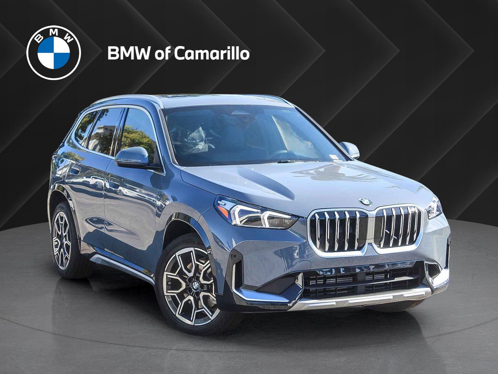 2026 BMW X1 28i's photo