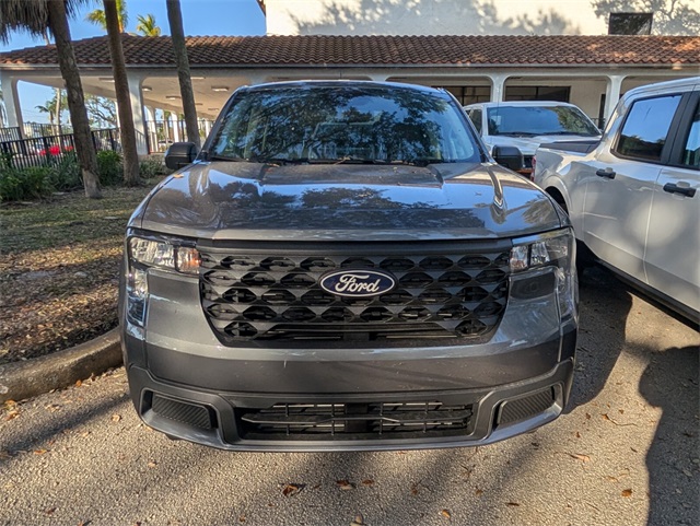 2025 Ford Maverick XLT photo 3