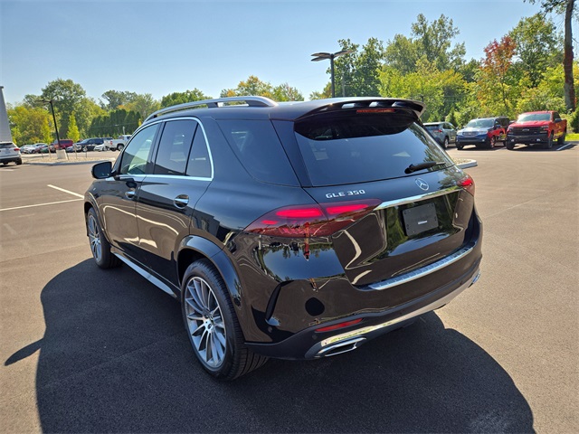 2025 Mercedes Benz GLE 350 4MATIC photo 4