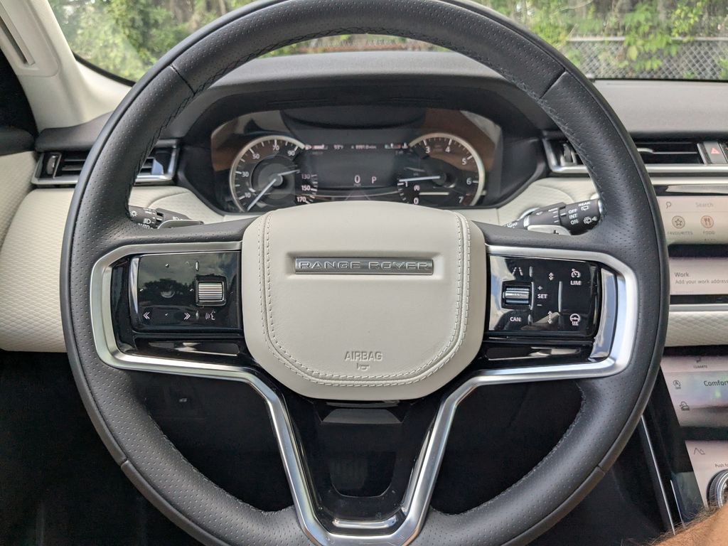 2023 Land Rover Range Rover Velar S photo 23