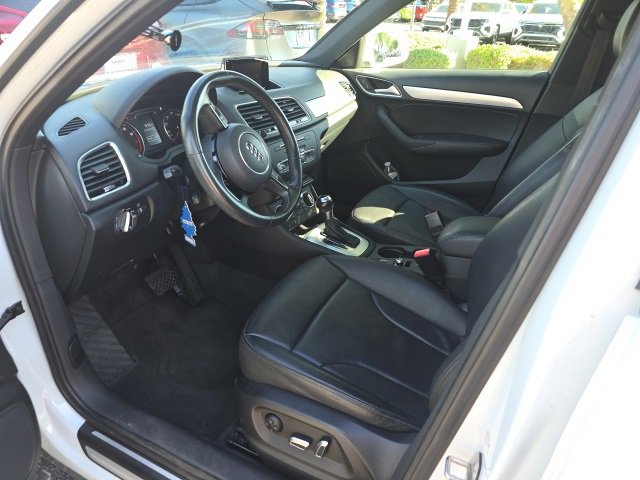 2018 Audi Q3 Premium photo 2