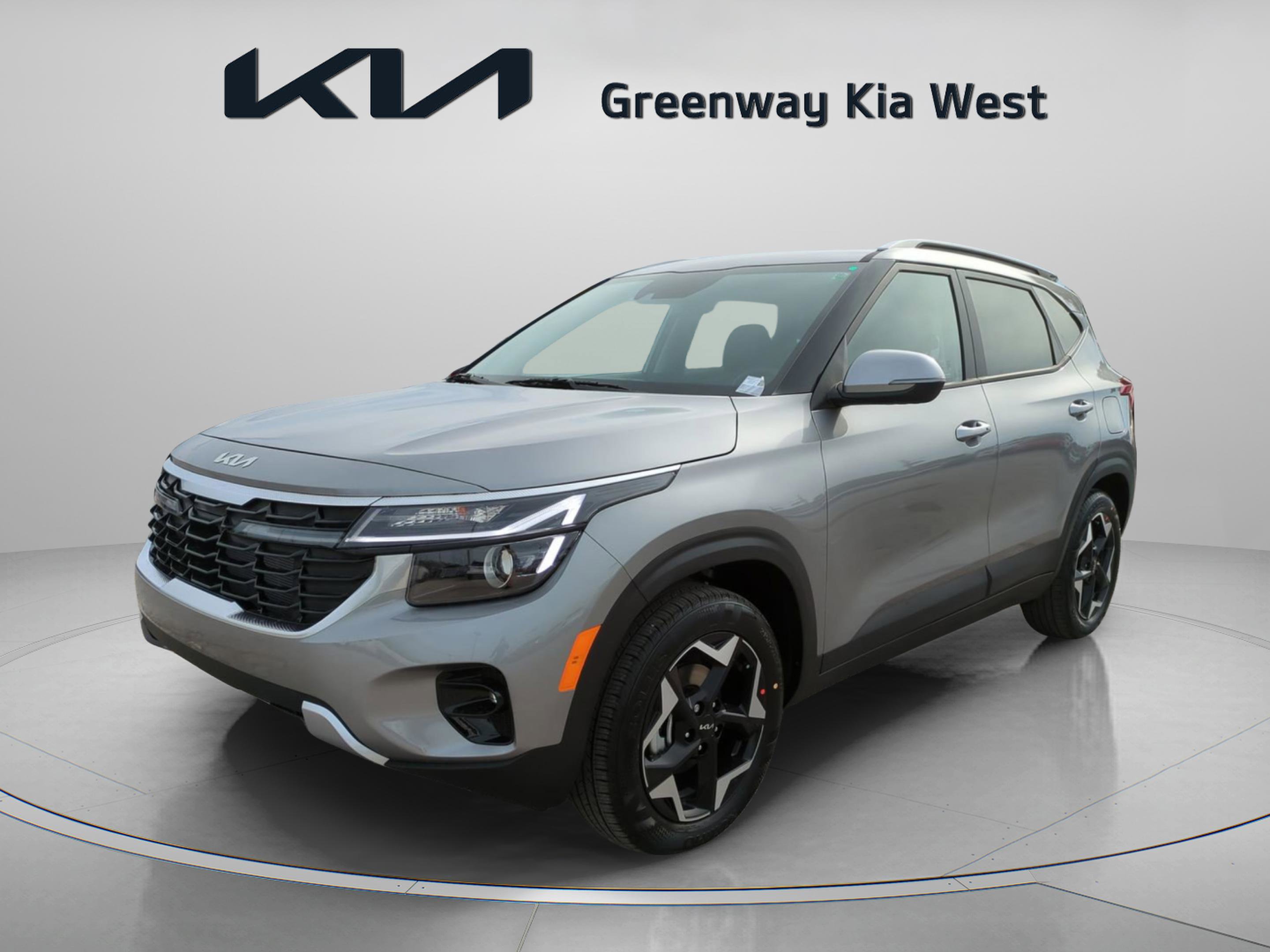 2026 Kia Seltos S photo 3