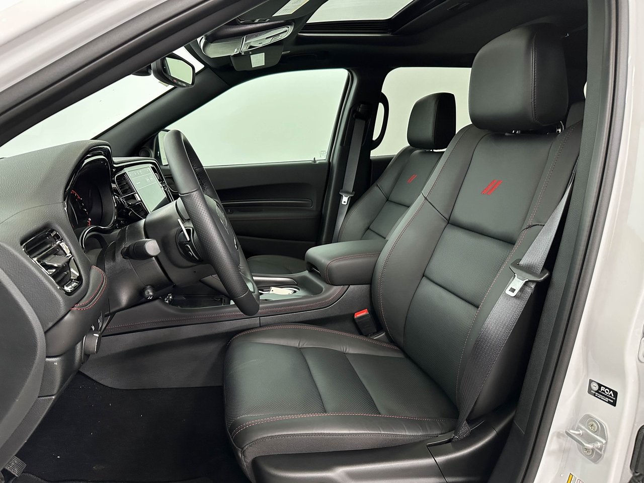 2025 Dodge Durango R/T Plus photo 15