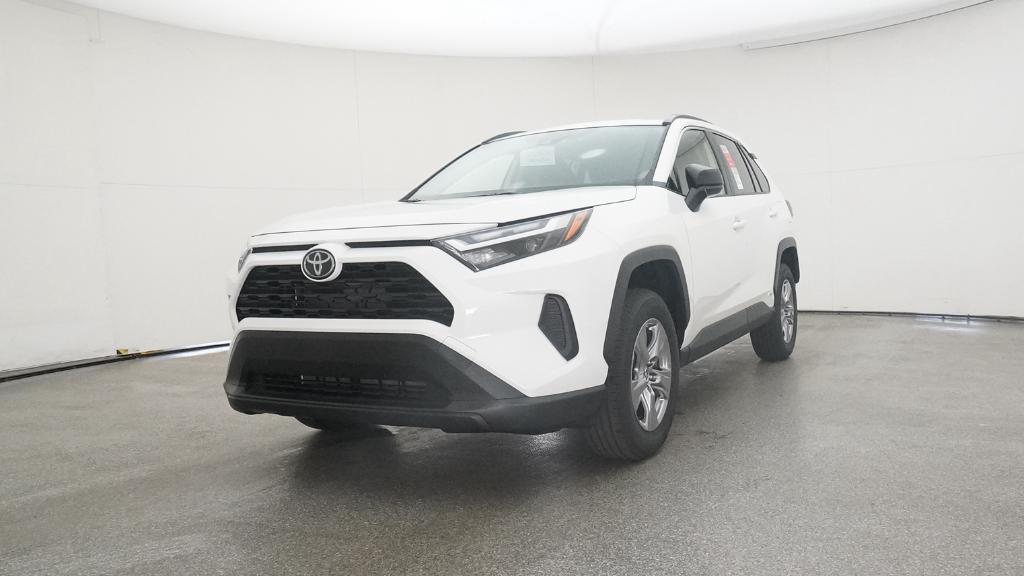 2025 Toyota RAV4 Hybrid LE photo 4