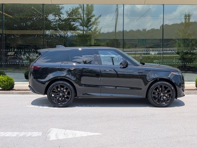 2025 Land Rover Range Rover Sport SE photo 7