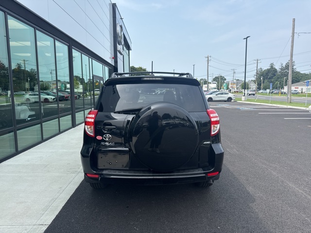 2011 Toyota RAV4 Limited photo 4