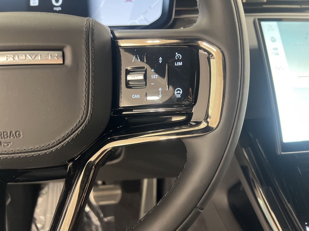2025 Land Rover Range Rover Sport SE photo 12