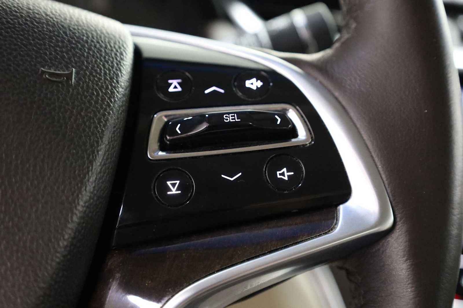 2013 Cadillac XTS Premium photo 22