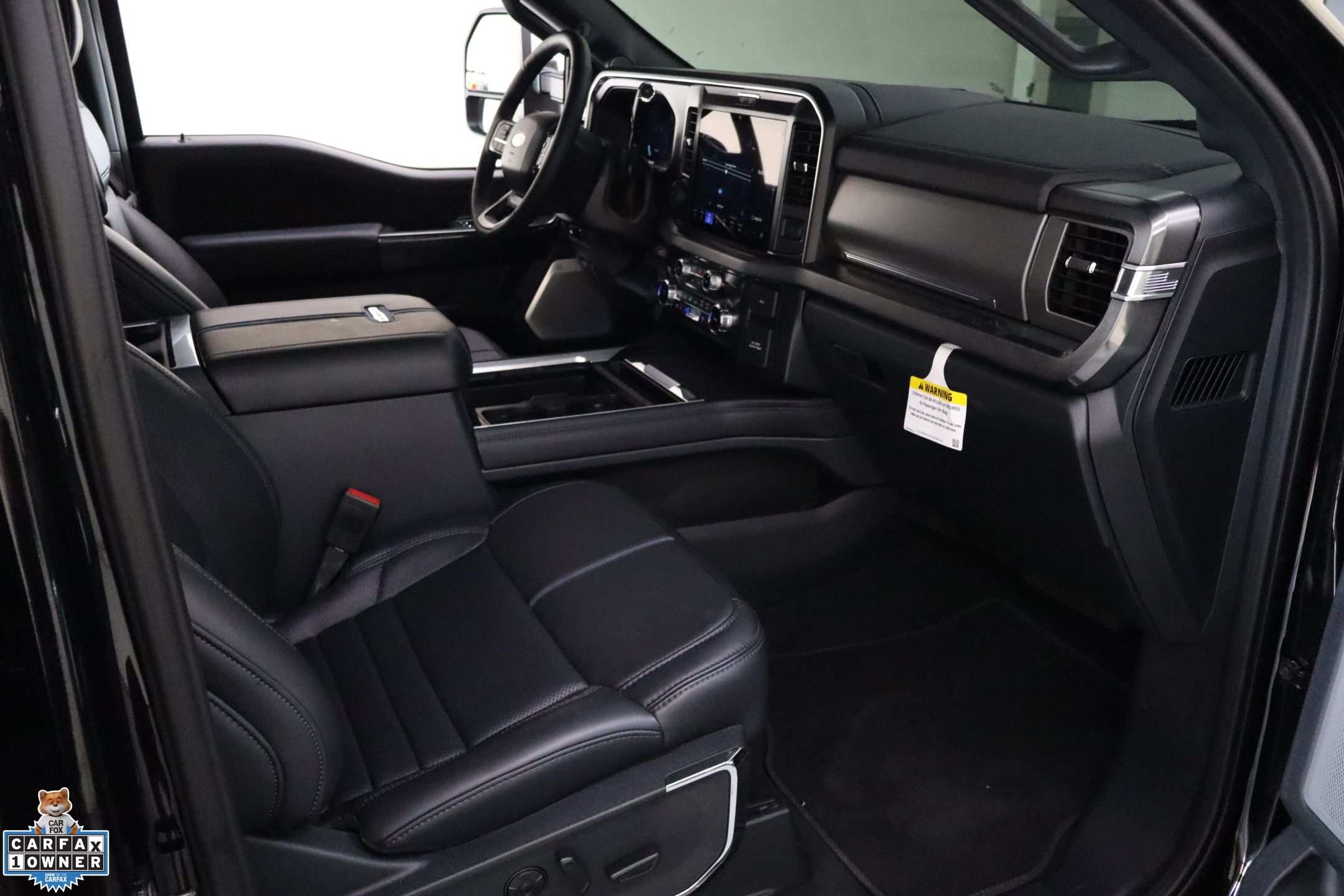 2025 Ford F-450 photo 31