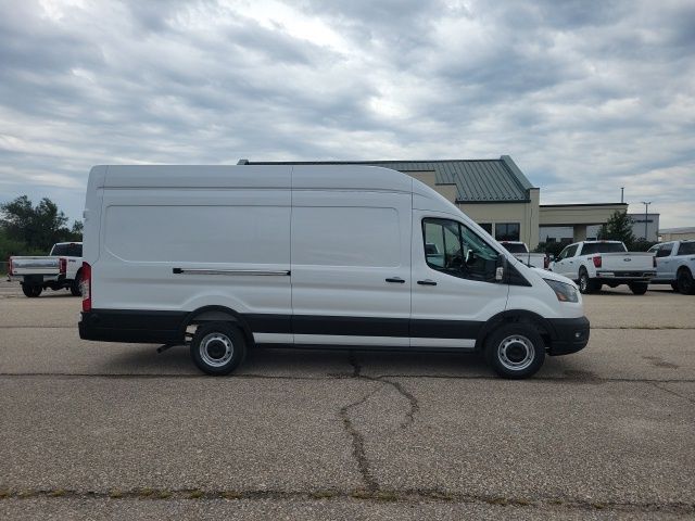 2025 Ford Transit photo 15
