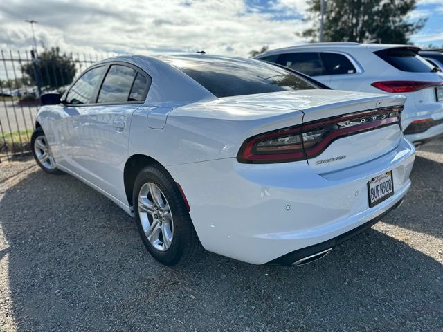 2020 Dodge Charger SXT photo 4