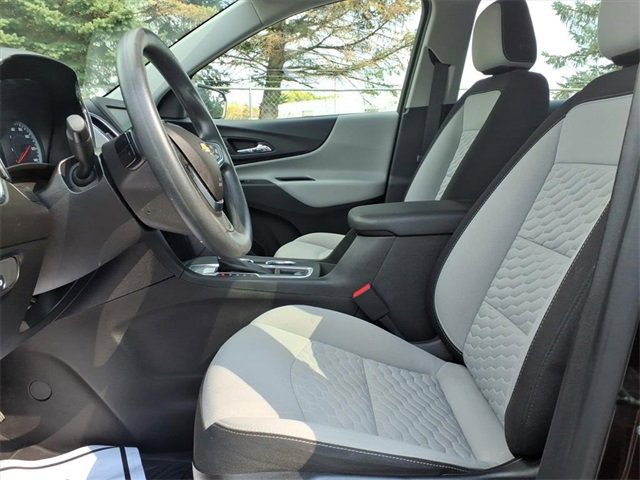 2018 Chevrolet Equinox LS photo 12