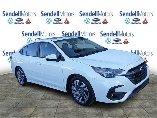 2025 Subaru Legacy Limited's photo