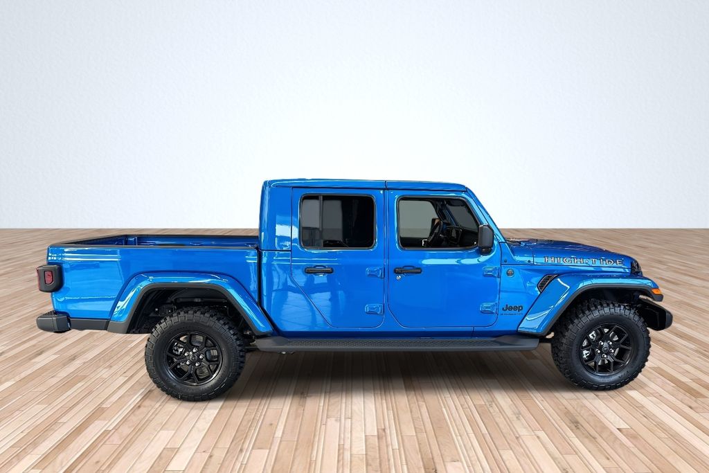 2025 Jeep Gladiator Sport photo 4