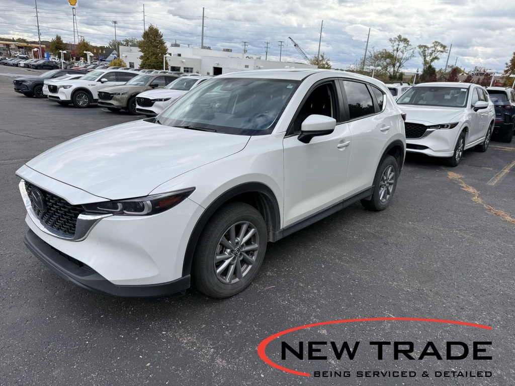 2023 Mazda CX-5 S Preferred package's photo