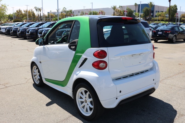 2015 Smart Fortwo Electric Drive photo 5