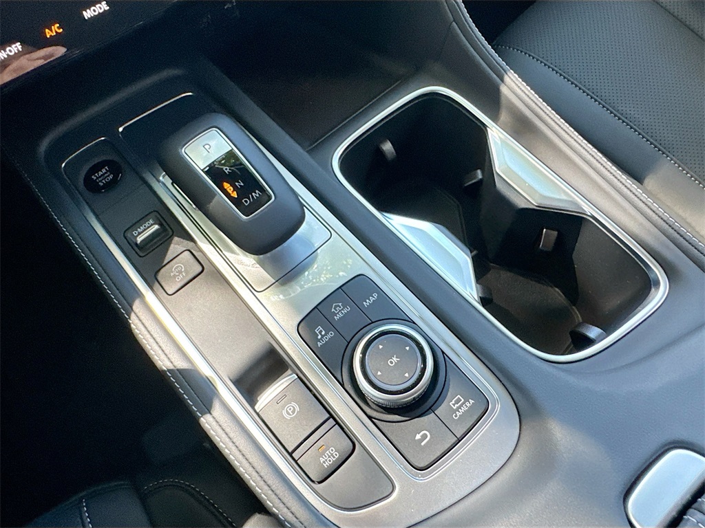 2026 Infiniti QX60 Luxe photo 17