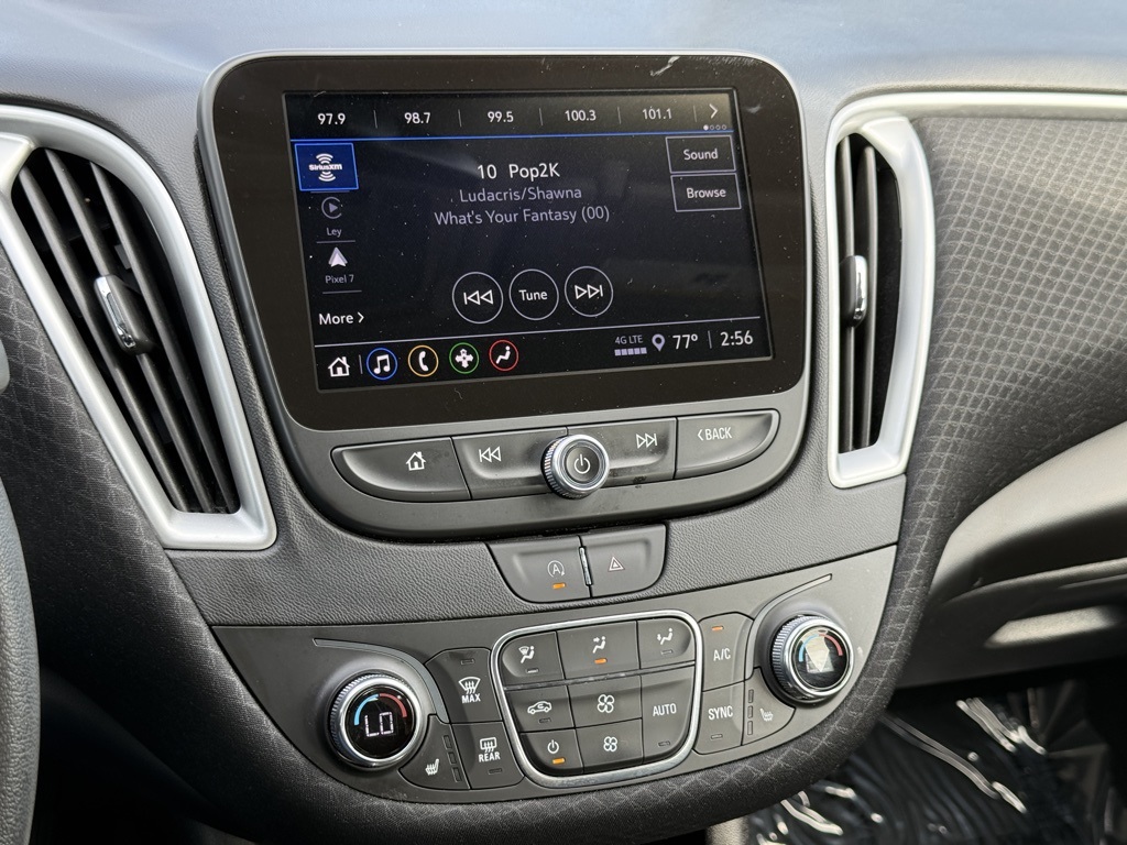 2024 Chevrolet Malibu 1LT photo 10