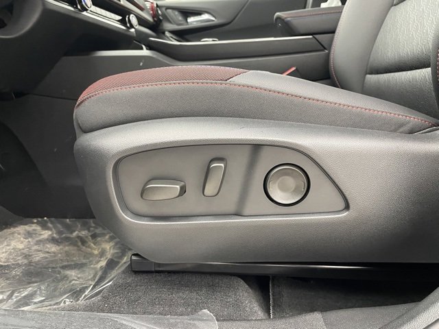 2026 Chevrolet Equinox RS photo 8