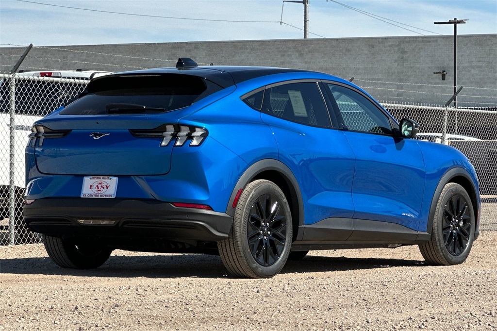 2025 Ford Mustang Mach-E Select photo 4