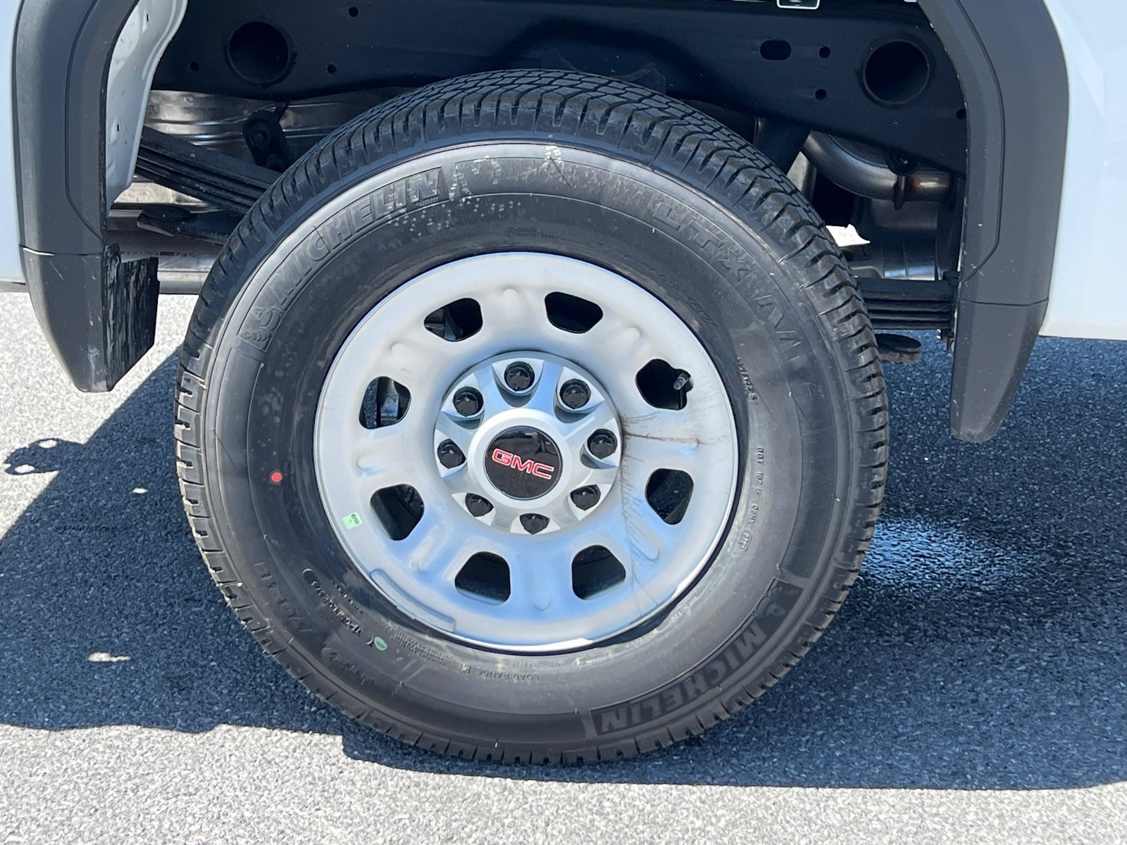 2025 Gmc Sierra 2500 HD Pro photo 4