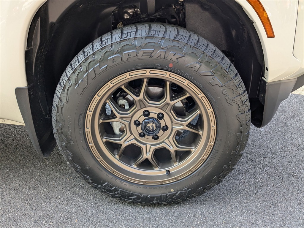 2024 Nissan Frontier SV photo 21