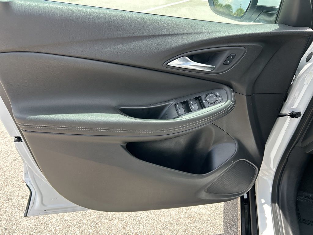 2024 Buick Encore GX Sport Touring photo 24
