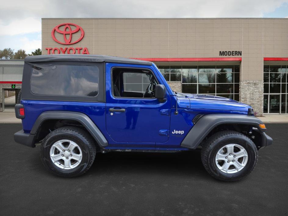 2019 Jeep Wrangler Sport S photo 4