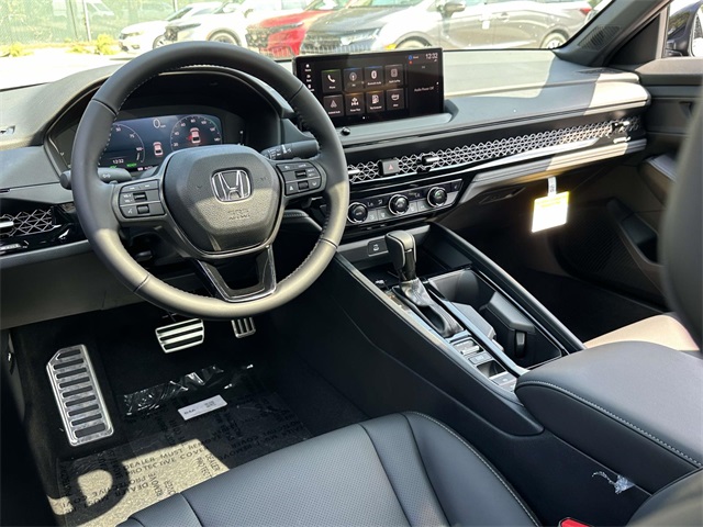 2025 Honda Accord Hybrid Sport-L photo 2