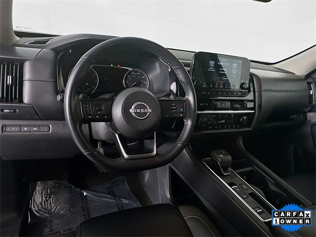 2024 Nissan Pathfinder SL photo 8