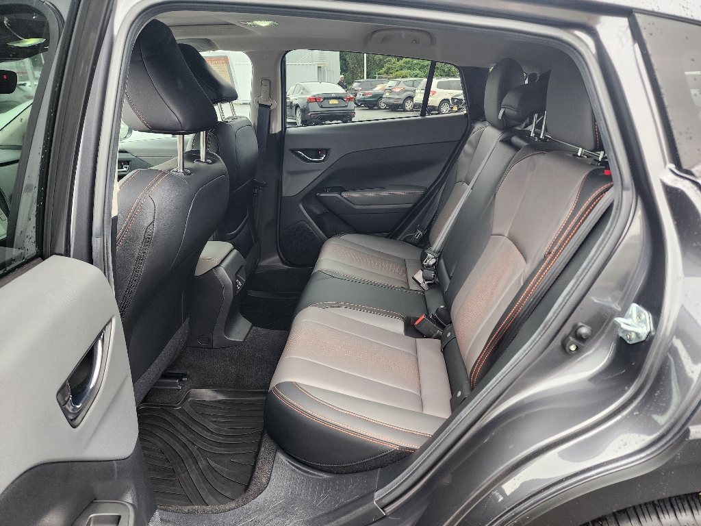 2025 Subaru Crosstrek Limited photo 25