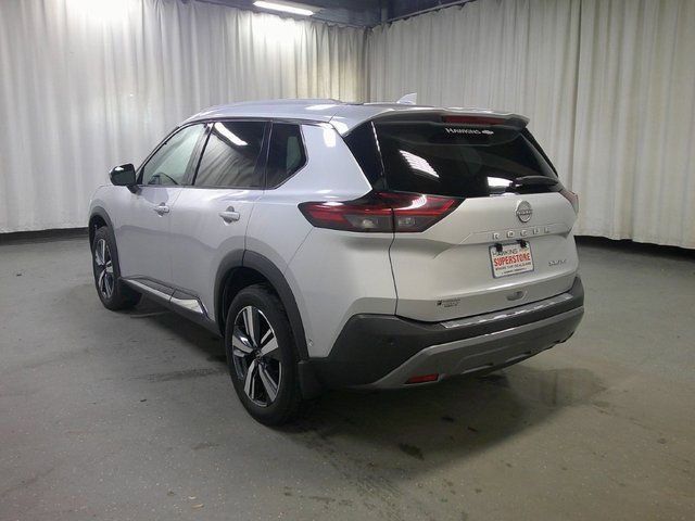 2022 Nissan Rogue SL photo 3