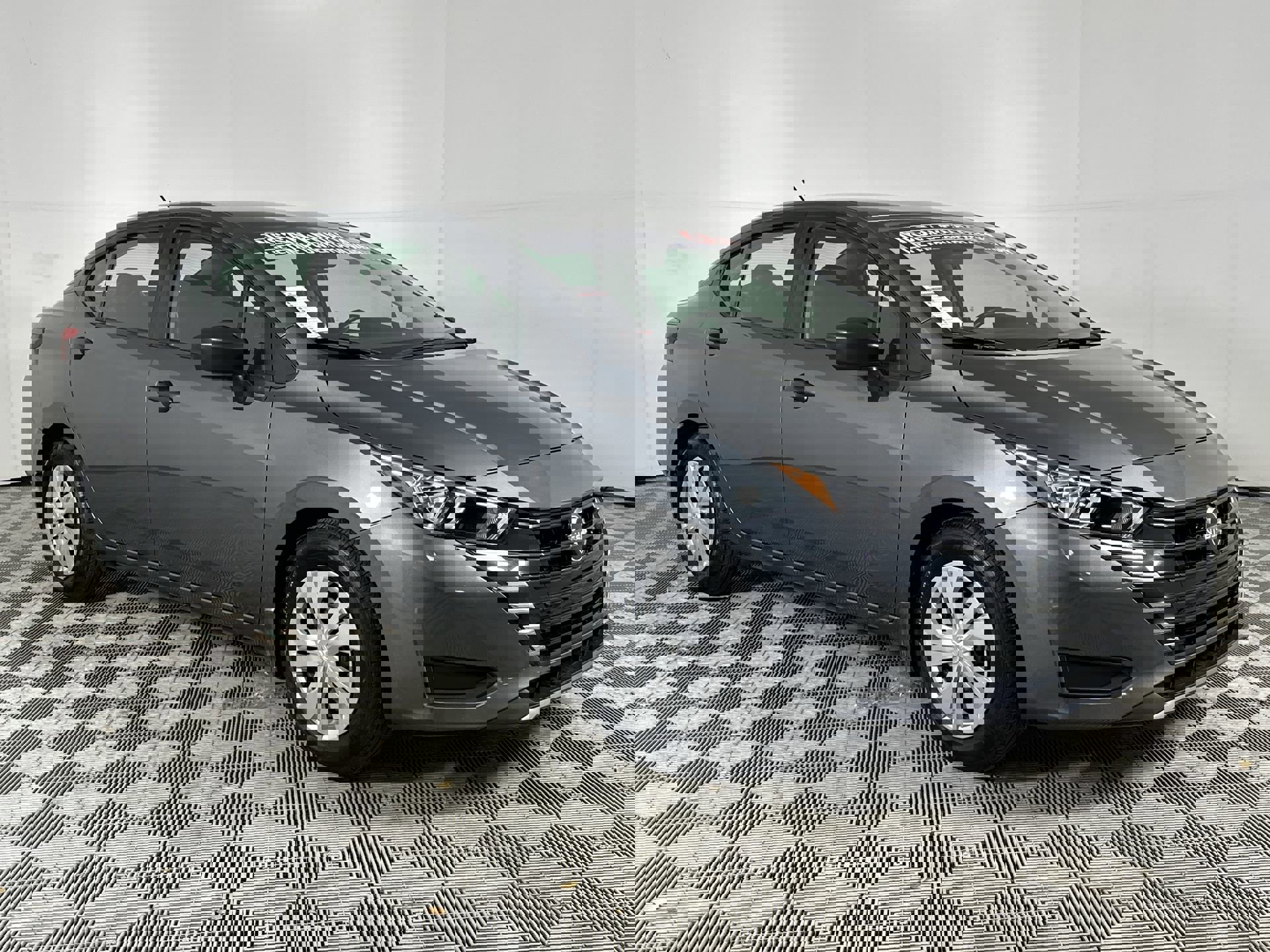 3N1CN8DV8RL838069