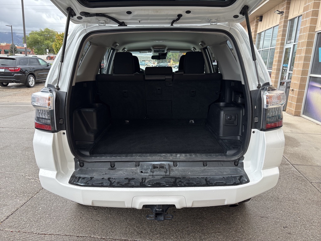 2024 Toyota 4Runner SR5 photo 6