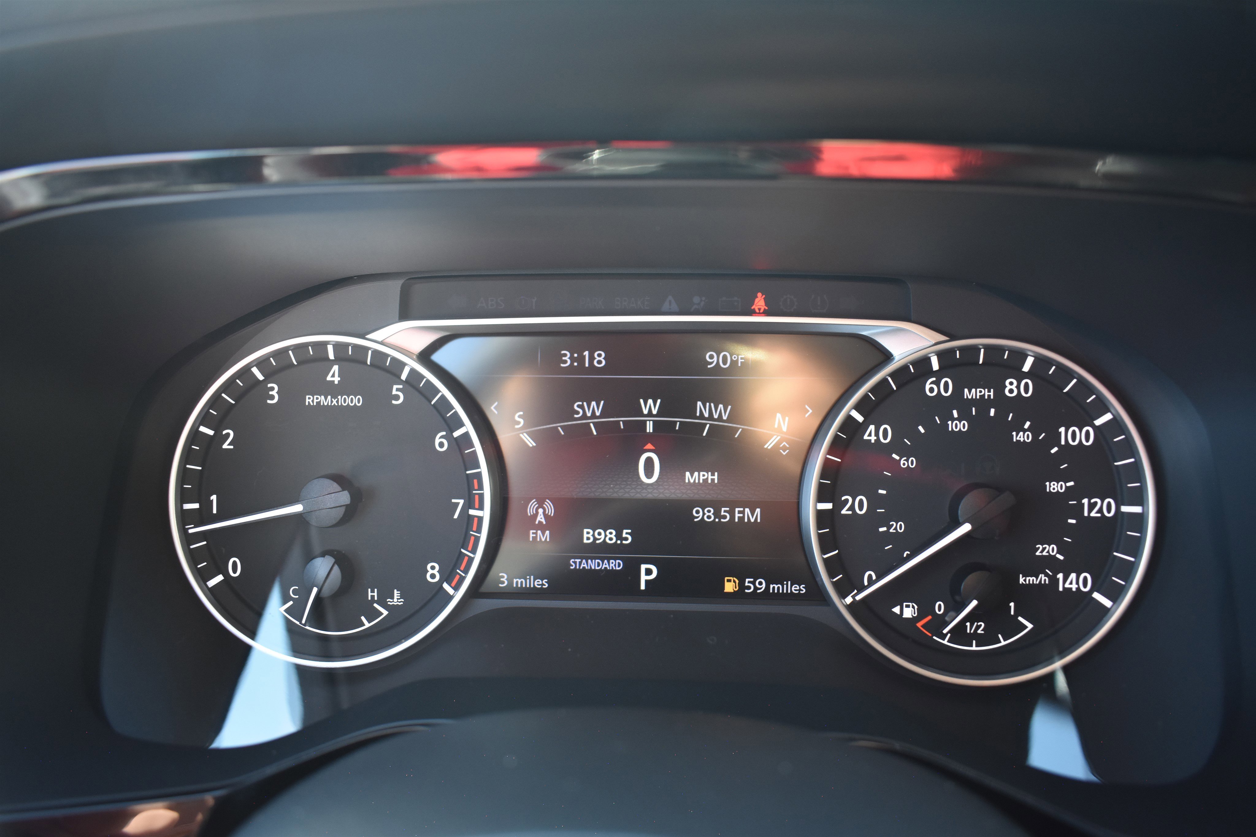 2025 Nissan Pathfinder SL photo 11