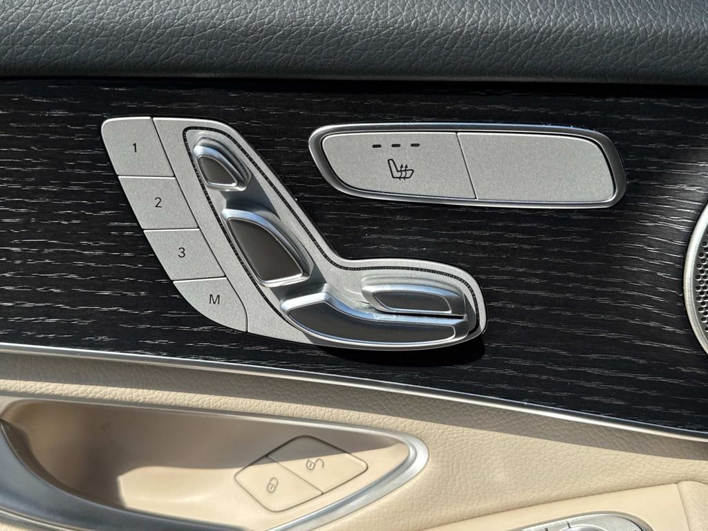 2021 Mercedes Benz GLC 300 Coupe photo 24